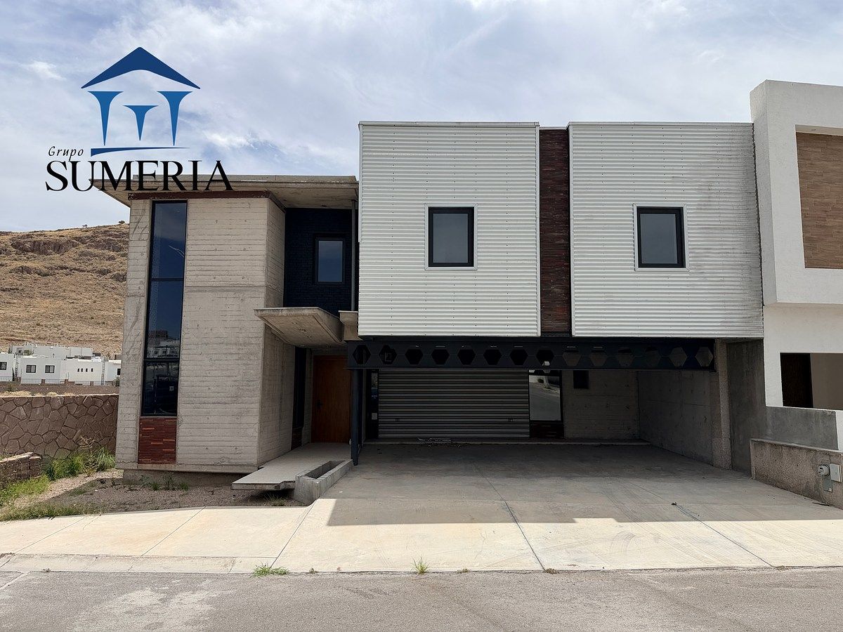 🏡 Residência à Venda, foto 1 de 26