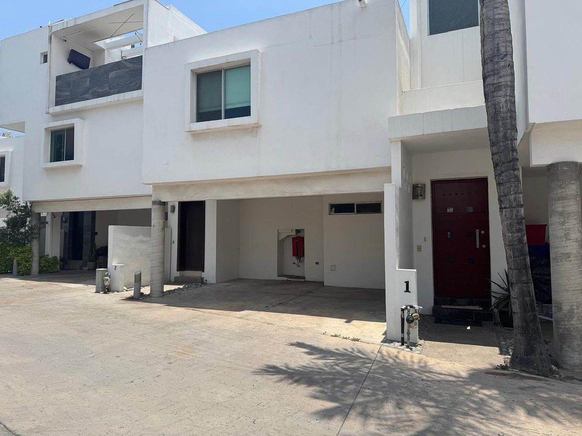 Casa para Aluguel em Santa Catarina, foto 1 de 8