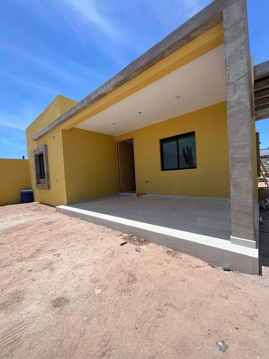 Foto de Residencia Contemporánea con Alberca y Rooftop Panorámico | 675 m² de Terreno |