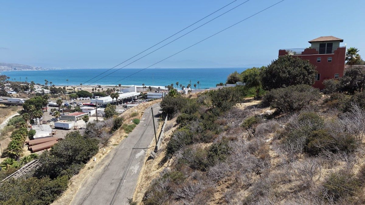 TERRENO À VENDA COM VISTA PARA A BAÍA NA PRIVADA "LOMAS DE SAN MIGUEL", ENSENADA, foto 1 de 8