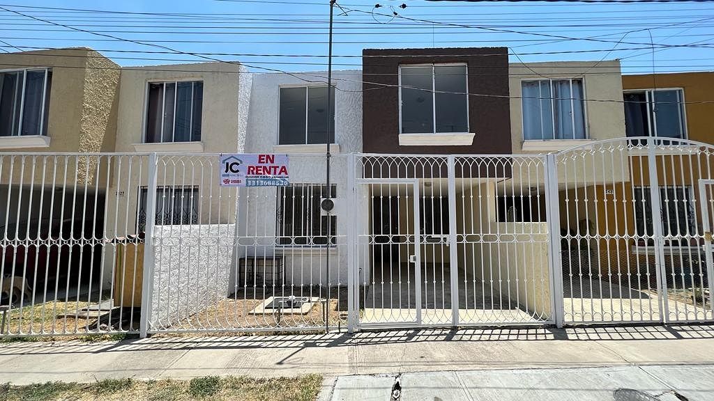 Casa em El Colli Urbano 1a. Sección, Zapopan, foto 2 de 18