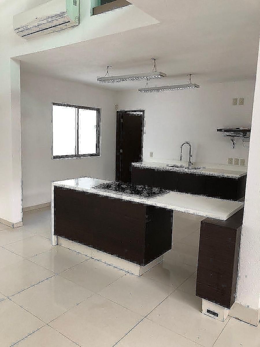 House in Gated Community in Residencial Cumbres, Benito Juárez, photo 6 of 19