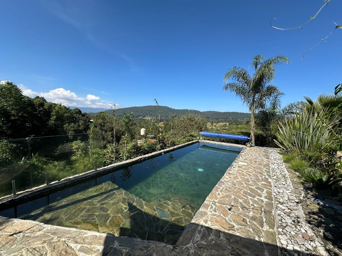 House in San Mateo Acatitlán, Valle de Bravo, photo 3 of 34