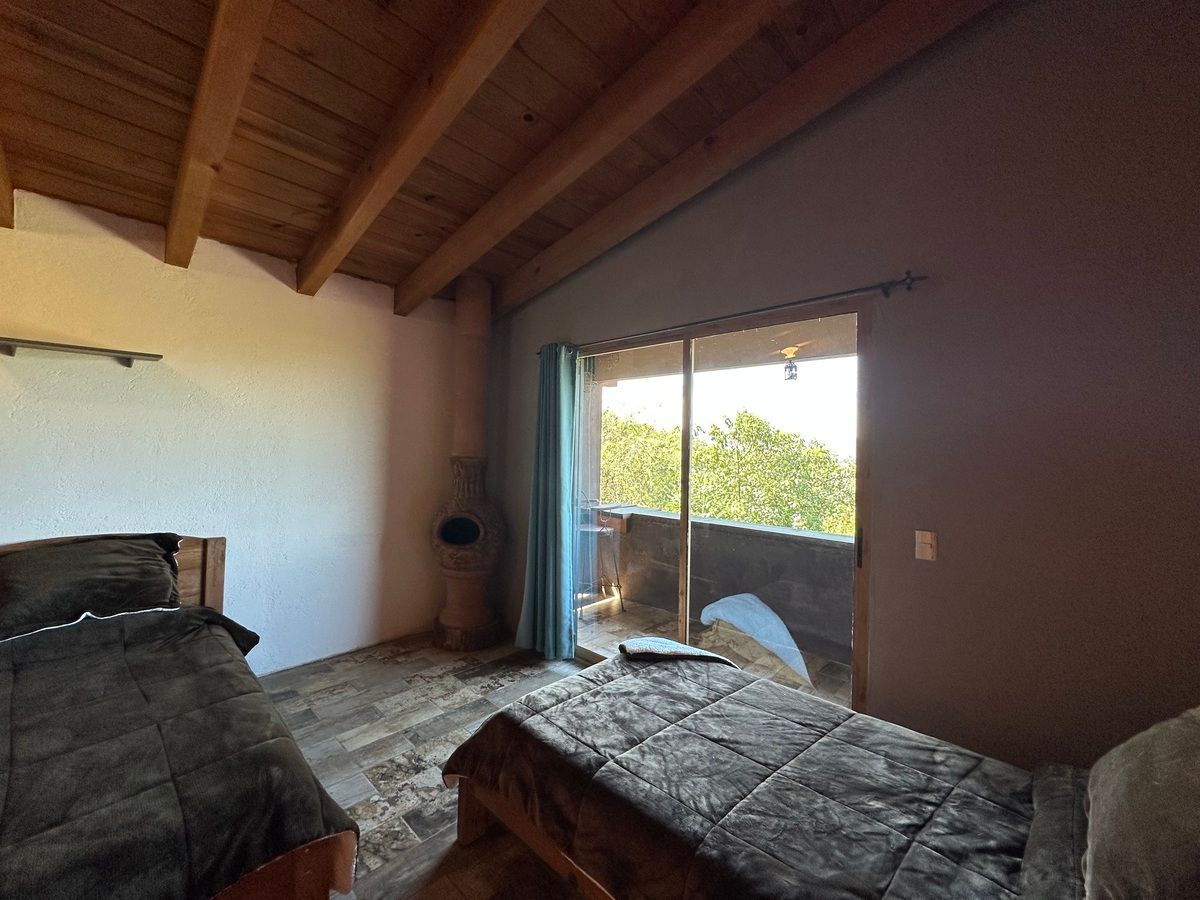 House in San Mateo Acatitlán, Valle de Bravo, photo 14 of 34