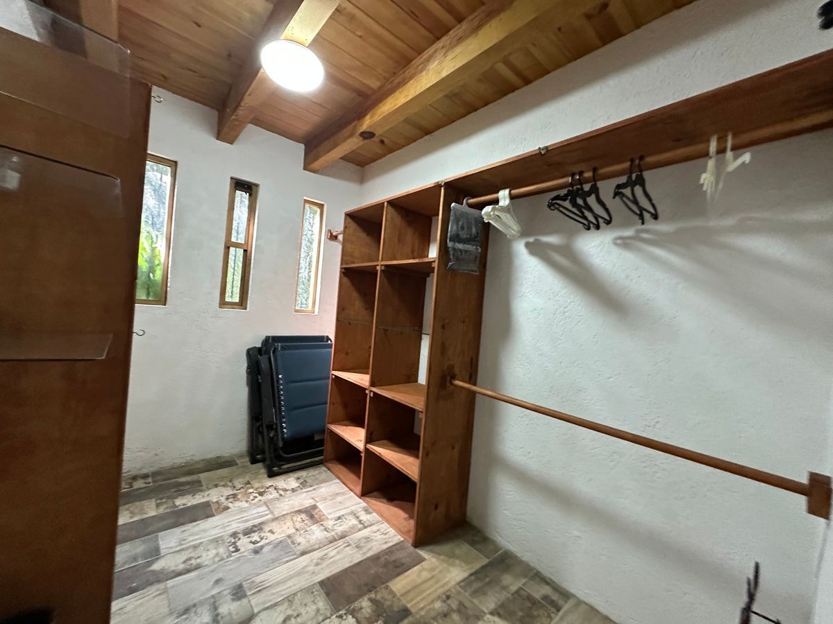 House in San Mateo Acatitlán, Valle de Bravo, photo 19 of 34