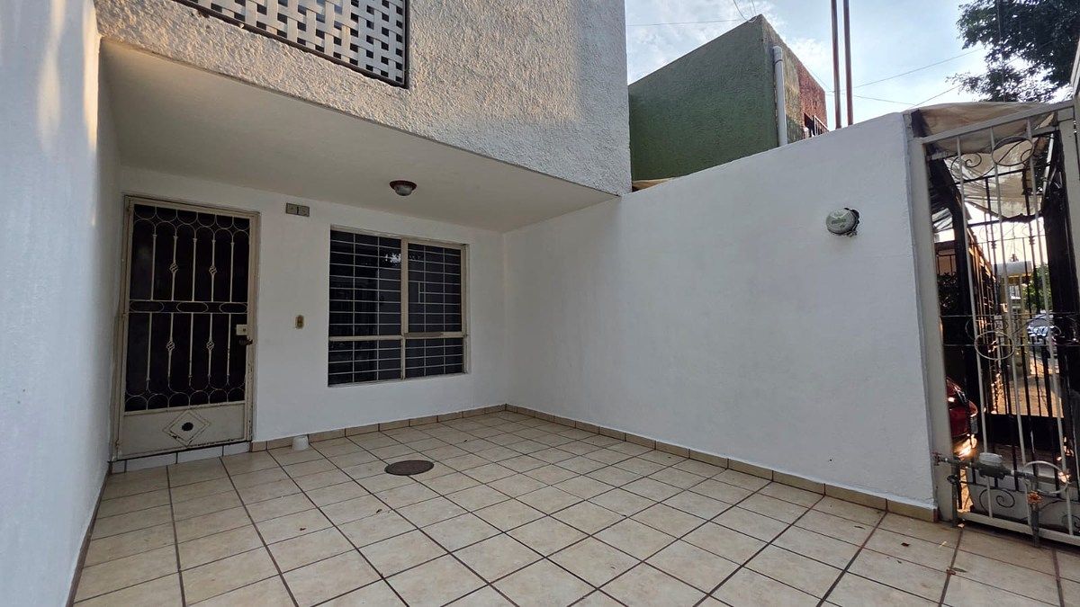 House in Parques Del Nilo, Guadalajara, photo 4 of 21