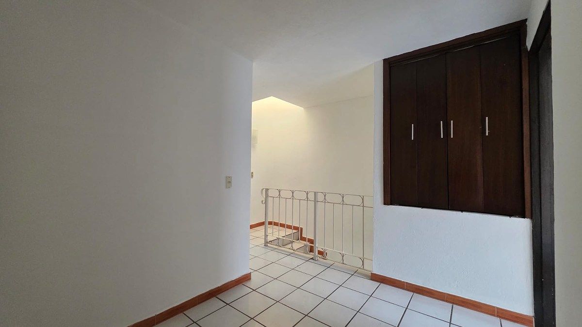 House in Parques Del Nilo, Guadalajara, photo 15 of 21