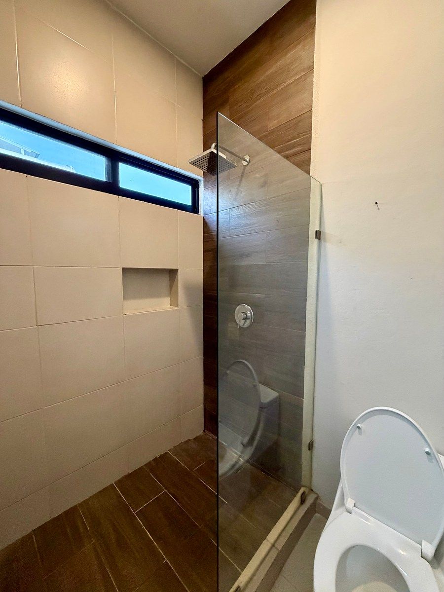 Baño recámara principal, photo 26 of 28