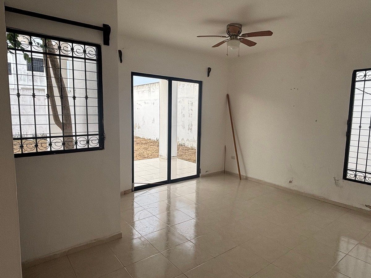 Casa en Gran Santa Fe, Mérida, foto 3 de 17