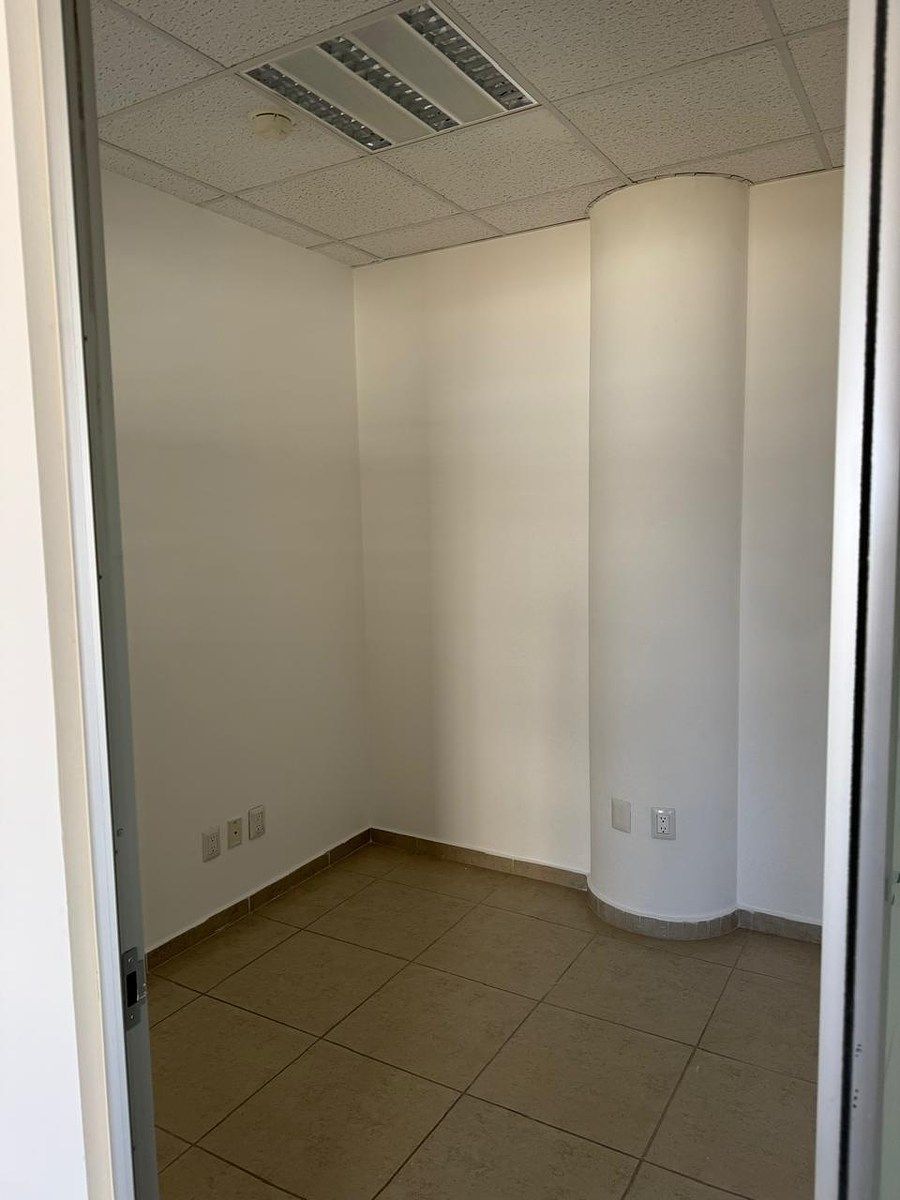 Sala Comercial em Centro Sur, Querétaro, foto 8 de 9
