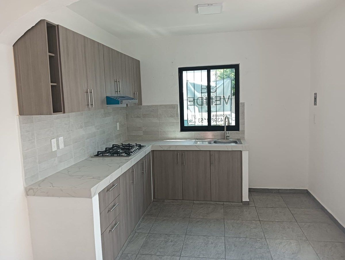 Casa en Villas Providencia, Villa de Alvarez, foto 2 de 18