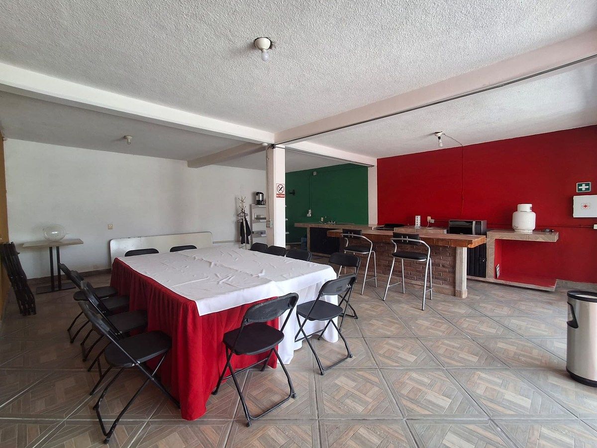 Local comercial en Balcones de San Pablo, Querétaro, foto 2 de 13