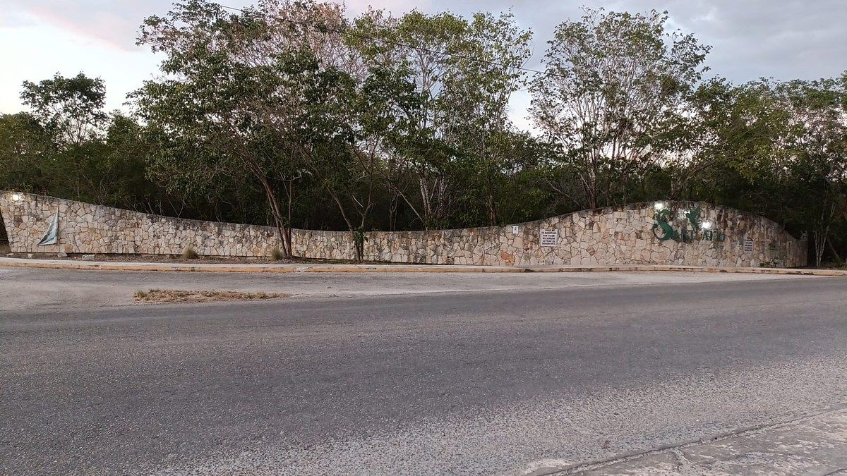LAND FOR SALE, photo 1 of 3