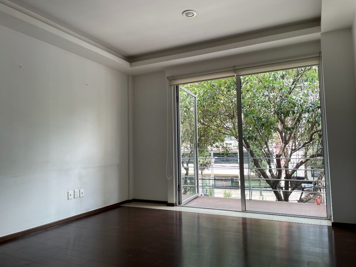 90m2 apartment with 2 bedrooms in Cuauhtemoc, photo 1 of 15