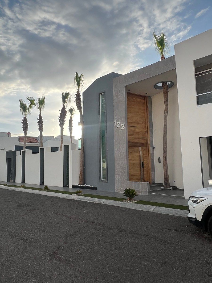 Modern house for RENT in Marina Sur, La Paz., photo 1 of 35