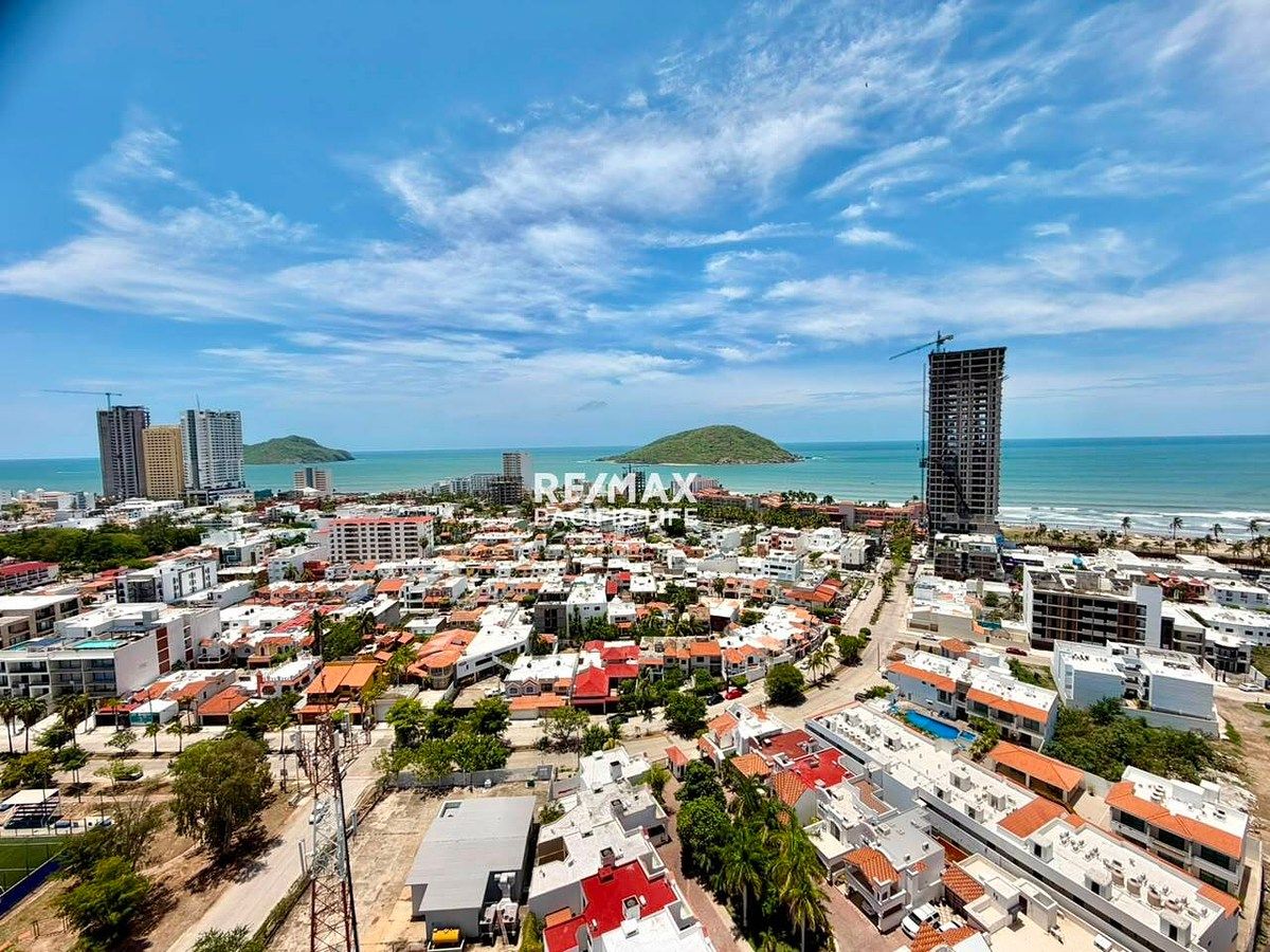 Casa en condominio en Sábalo Country Club, Mazatlán, foto 11 de 26