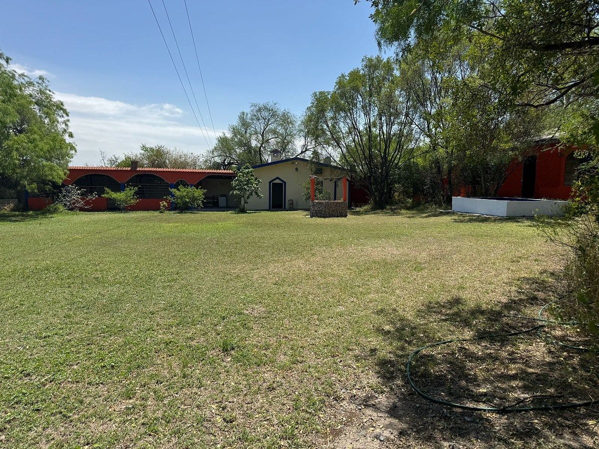 Country House in El Mirador, Abasolo, photo 13 of 25