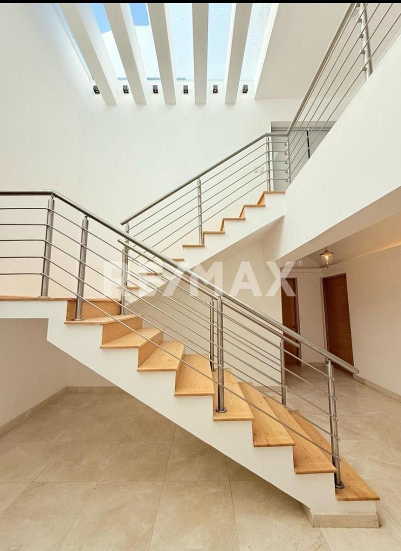 House in Gated Community in El Campanario, Querétaro, photo 2 of 46