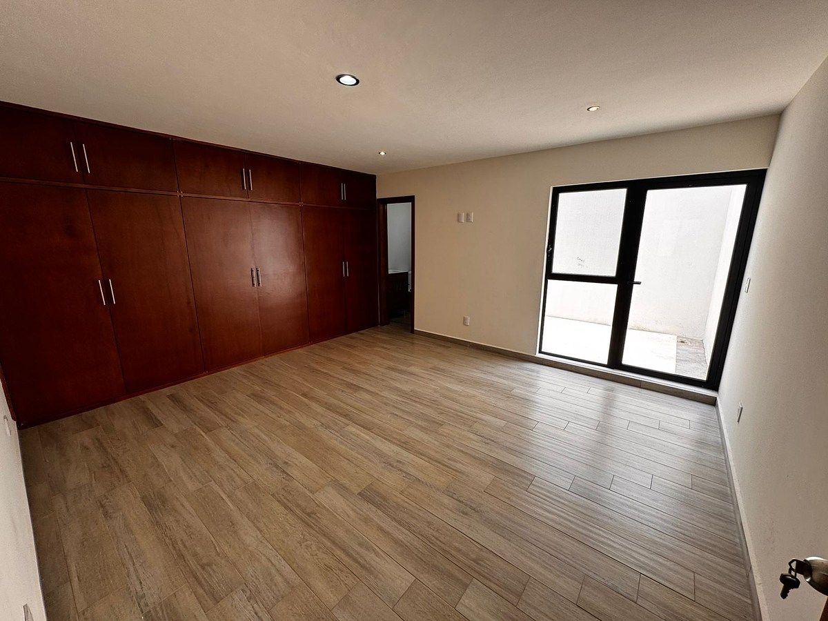 Departamento en Jardines Del Sol, Zapopan, foto 3 de 10