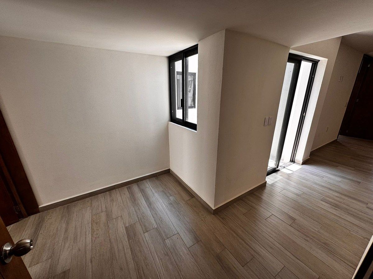 Departamento en Jardines Del Sol, Zapopan, foto 4 de 10