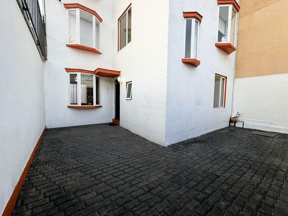 Casa en Venta en Viveros del Valle, Tlalnepantla, Edo. de México, foto 1 de 21