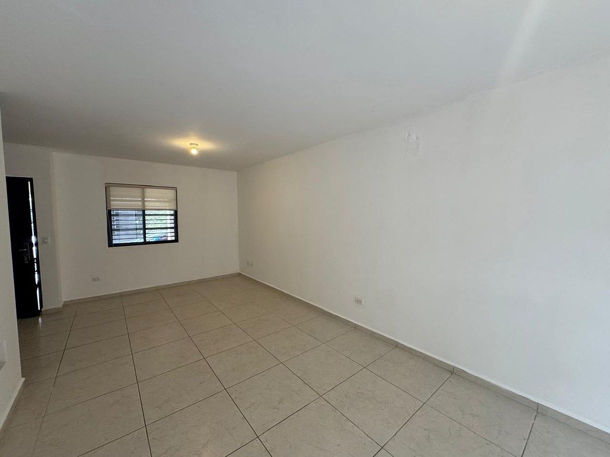 House in Rincón de la Sierra, García, photo 5 of 24