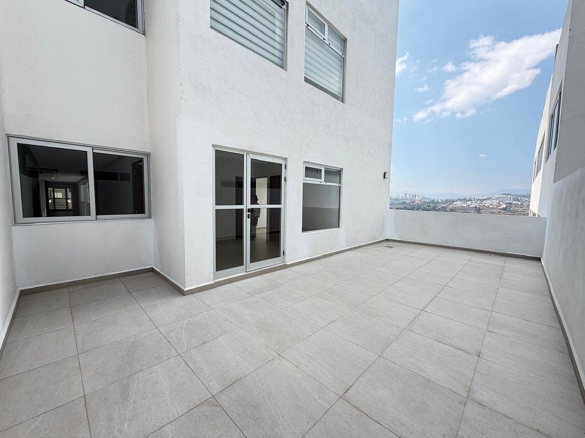 Sale apartment in Albar, Esmeralda Zone, photo 1 of 9