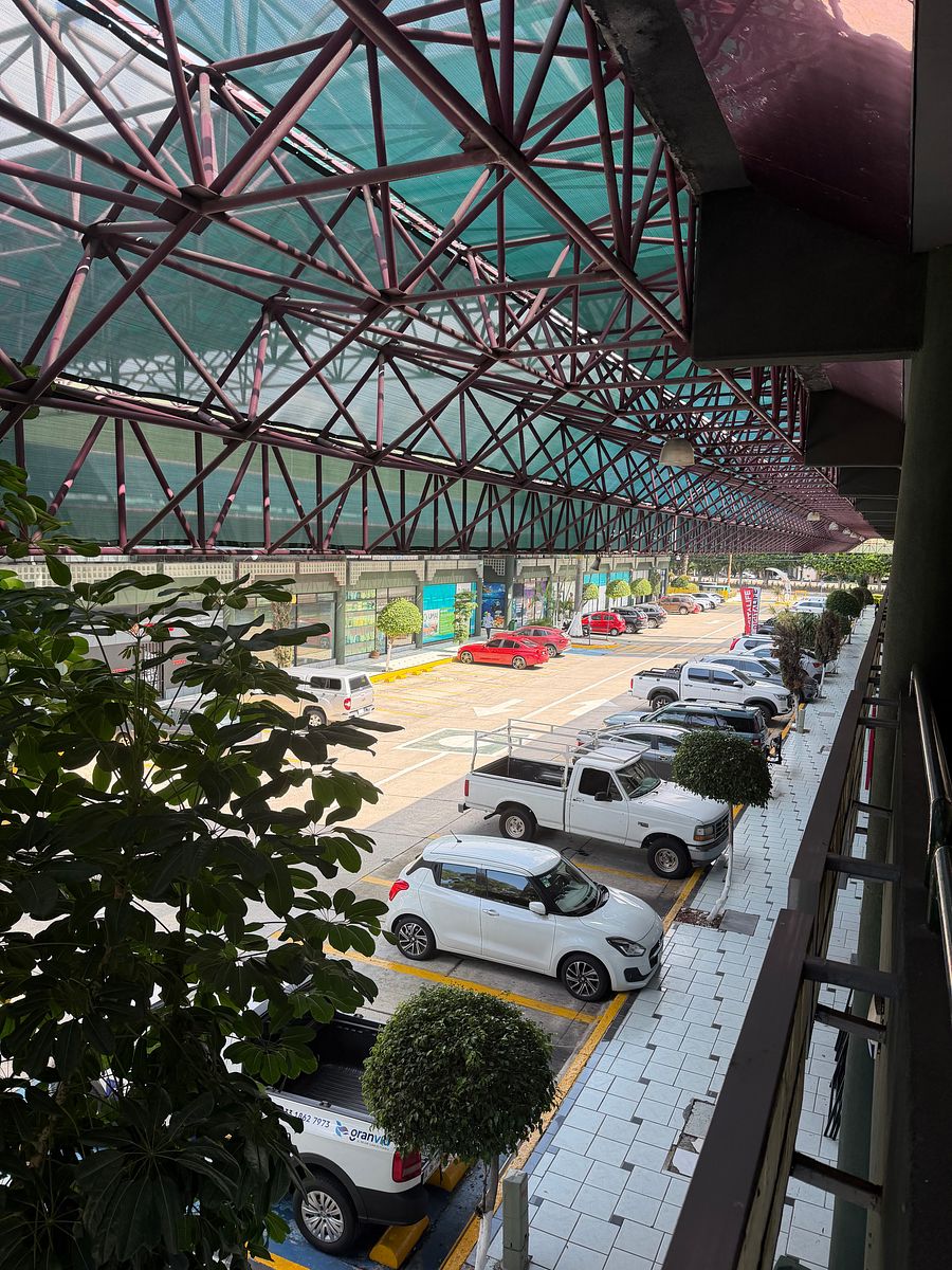 Shopping Mall Space in Vallarta Poniente, Guadalajara, photo 26 of 35