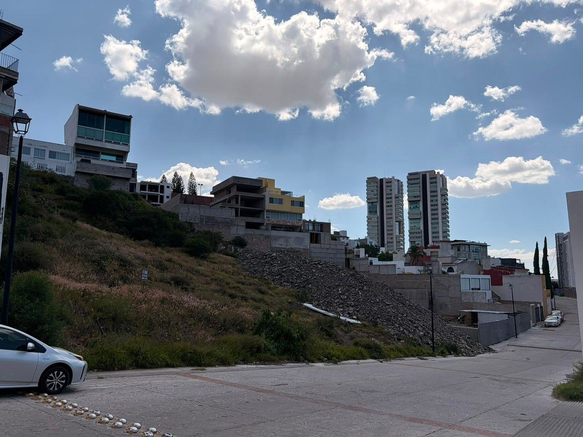 Lot in Milenio III, Querétaro, photo 6 of 8
