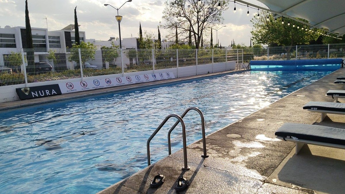 Alberca semiolimpica, foto 11 de 17