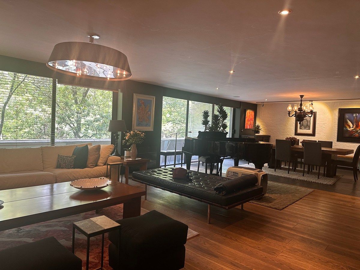 Apartment in Bosque de Chapultepec I Sección, Miguel Hidalgo, photo 2 of 12