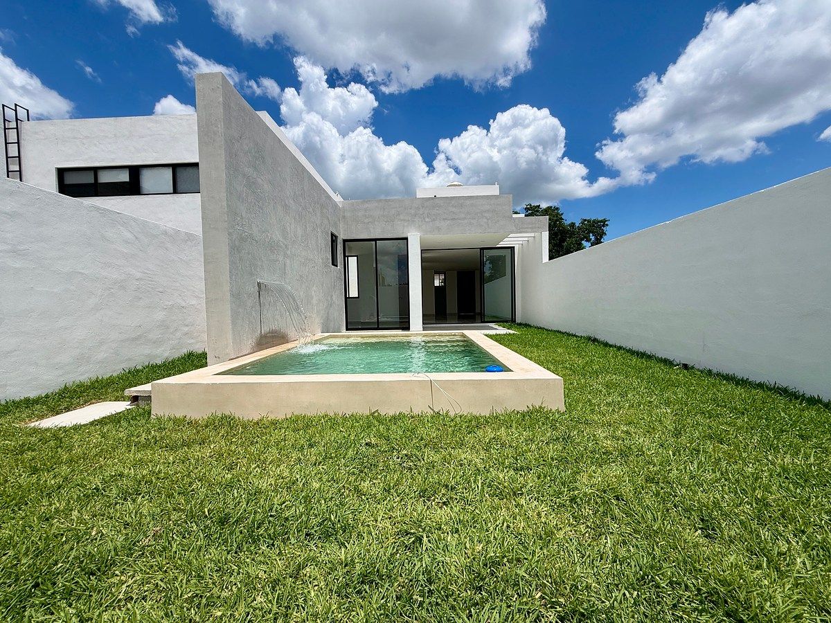 Tú nueva casa te espera en Dzityá, 3 recámaras, alberca, agua potable, 8x30., foto 1 de 29