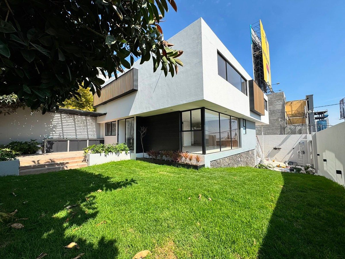Sale House In Satellite, Naucalpan State Of Mexico!!, photo 1 of 30