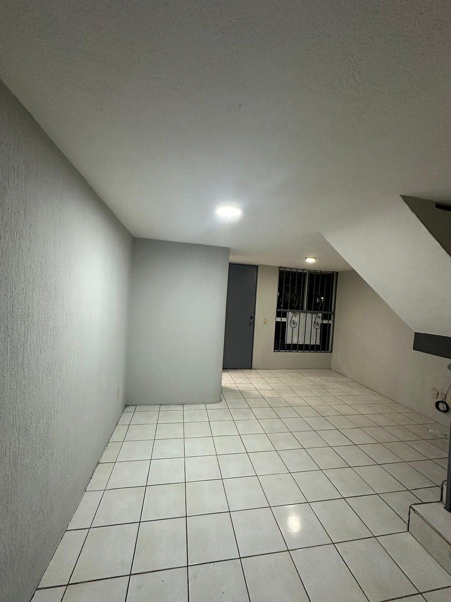 Casa em condomínio fechado em Villas Mariano Otero, Zapopan, foto 4 de 13
