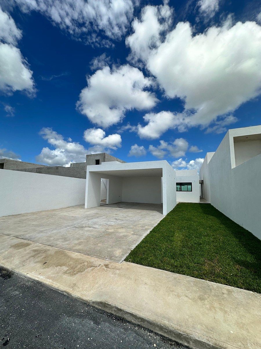 CASA DE UN PISO EN VENTA EN MERIDA, YUCATAN EN CUMBRES, DZITYA - foto 1