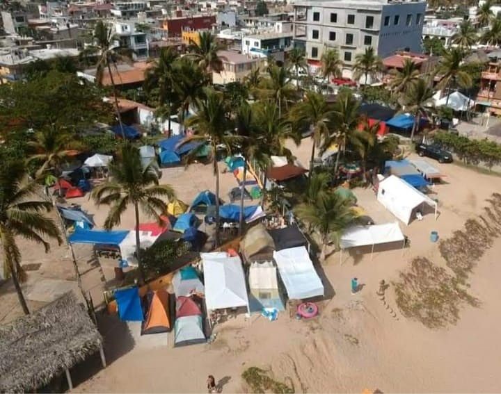 INCREDIBLE LAND FOR SALE AT BEACHFRONT BY THE SEA, photo 1 of 1