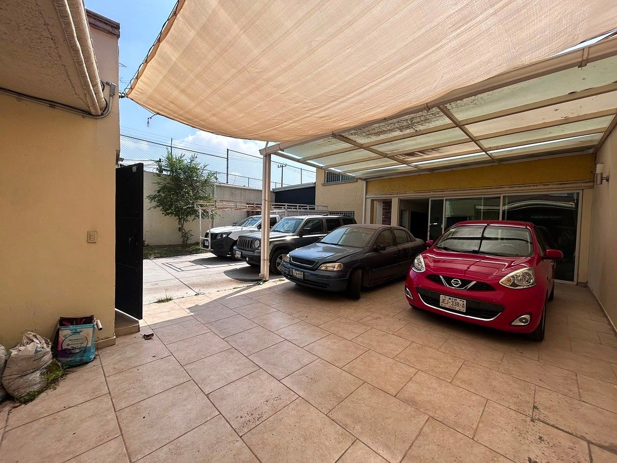 Casa em El Campanario, Zapopan, foto 2 de 35