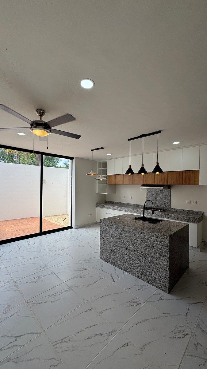 ESTRENA TOWNHOUSE DE LUJO EN MONTES DE AMÉ CON ROOFSTOP, foto 1 de 23