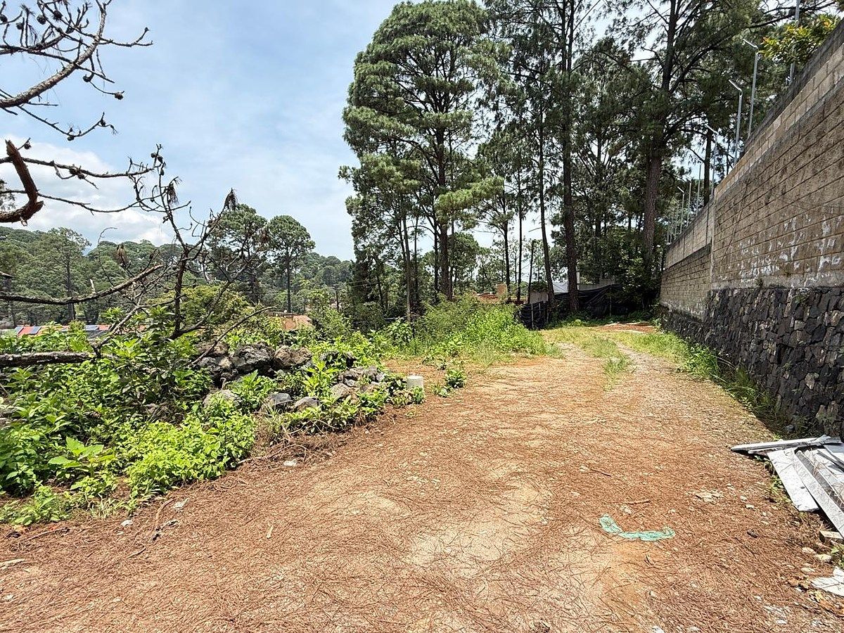 Lot in Avándaro, Valle de Bravo, photo 2 of 4