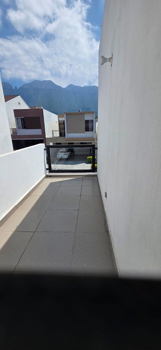 Casa em Espacio Cumbres, Monterrey, foto 24 de 27