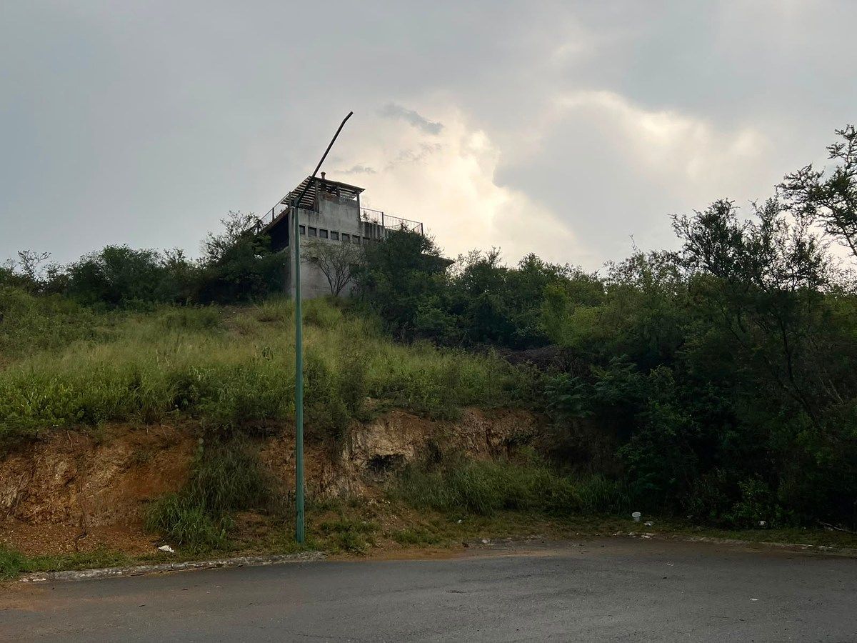 Terreno Residencial em Sierra Alta, foto 1 de 19