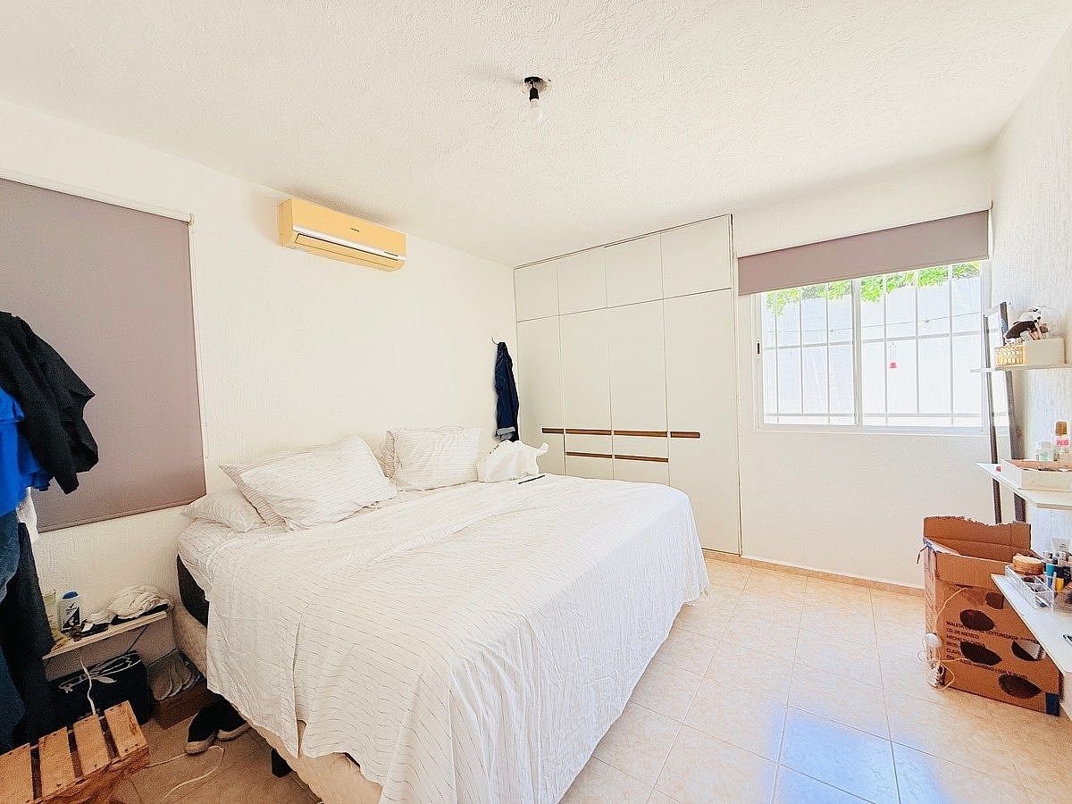 CASA À VENDA NA CIDADE CAUCEL, MÉRIDA, foto 1 de 5