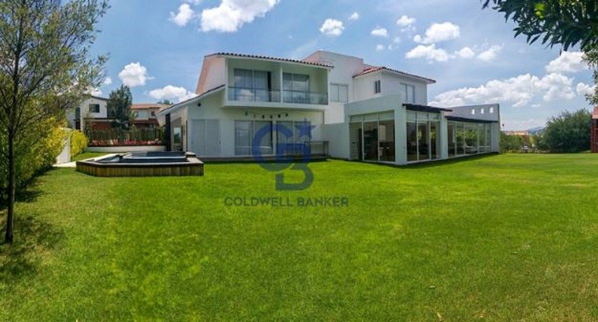 Casa à Venda | Amanali Country Club, foto 1 de 23