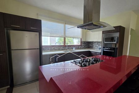 CASA en VENTA en RANCHO SAN JUAN