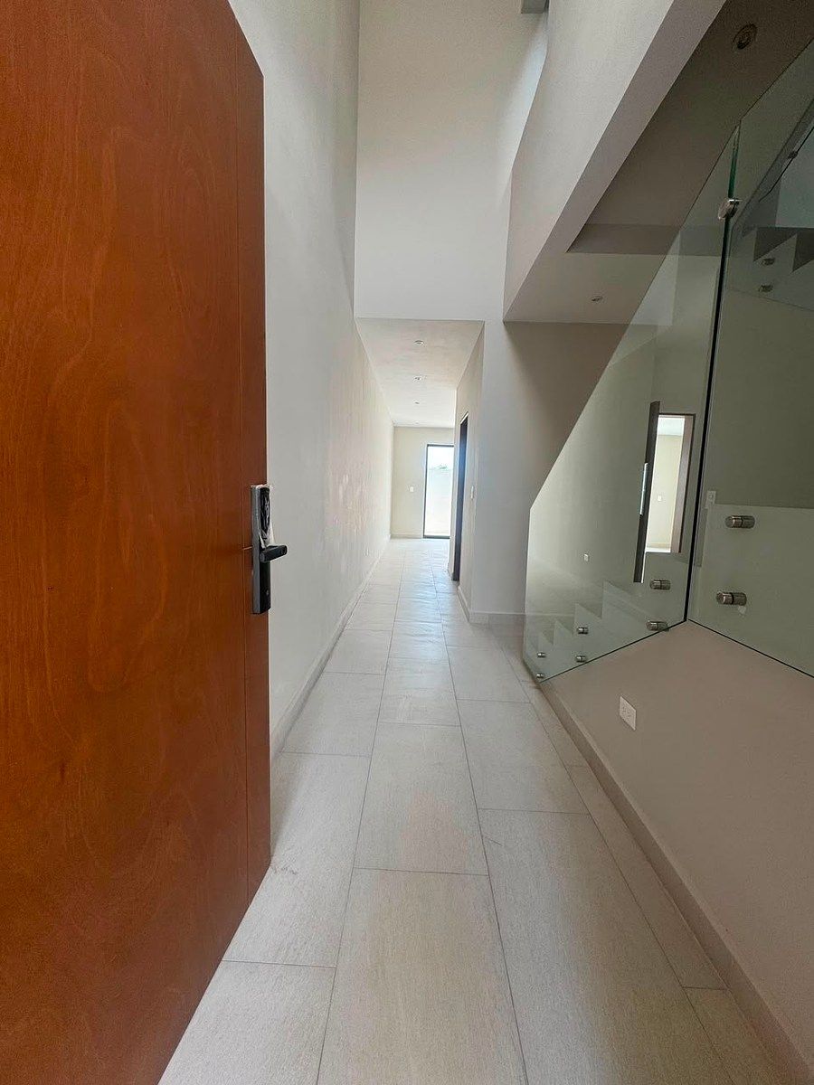 House in Dominio Cumbres, García, photo 3 of 19