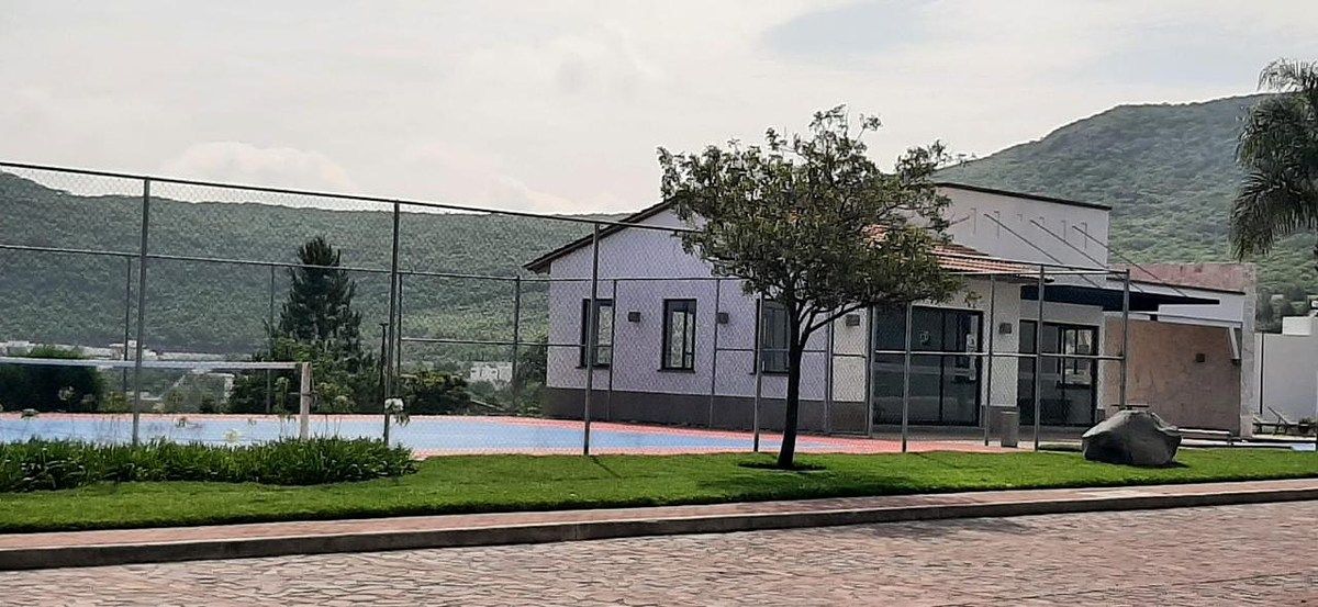Lot in Ciudad Maderas Montaña, El Marqués, photo 7 of 9