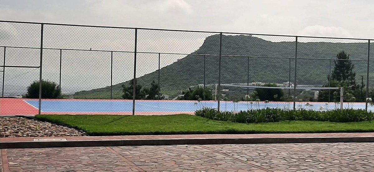 Lot in Ciudad Maderas Montaña, El Marqués, photo 8 of 9