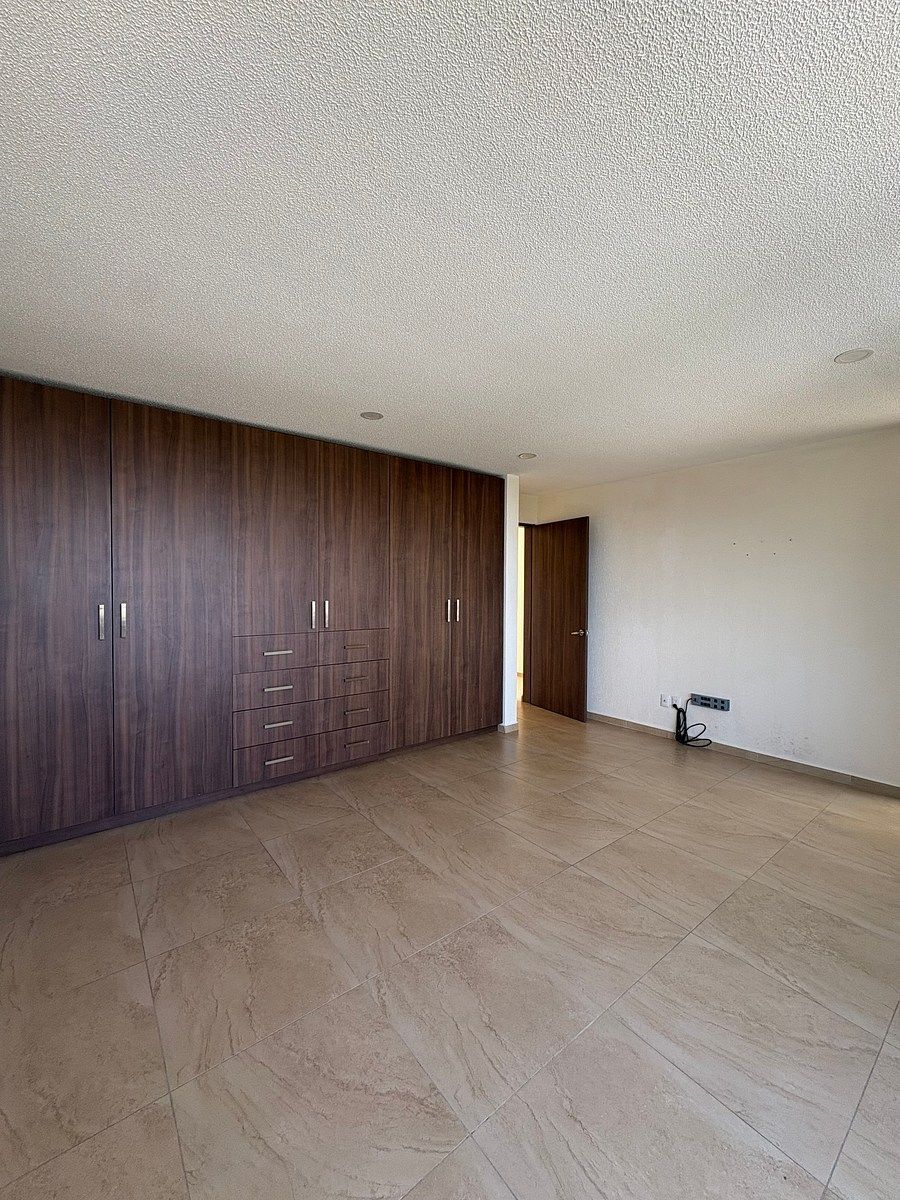 Apartment in Zibatá, El Marqués, photo 13 of 15