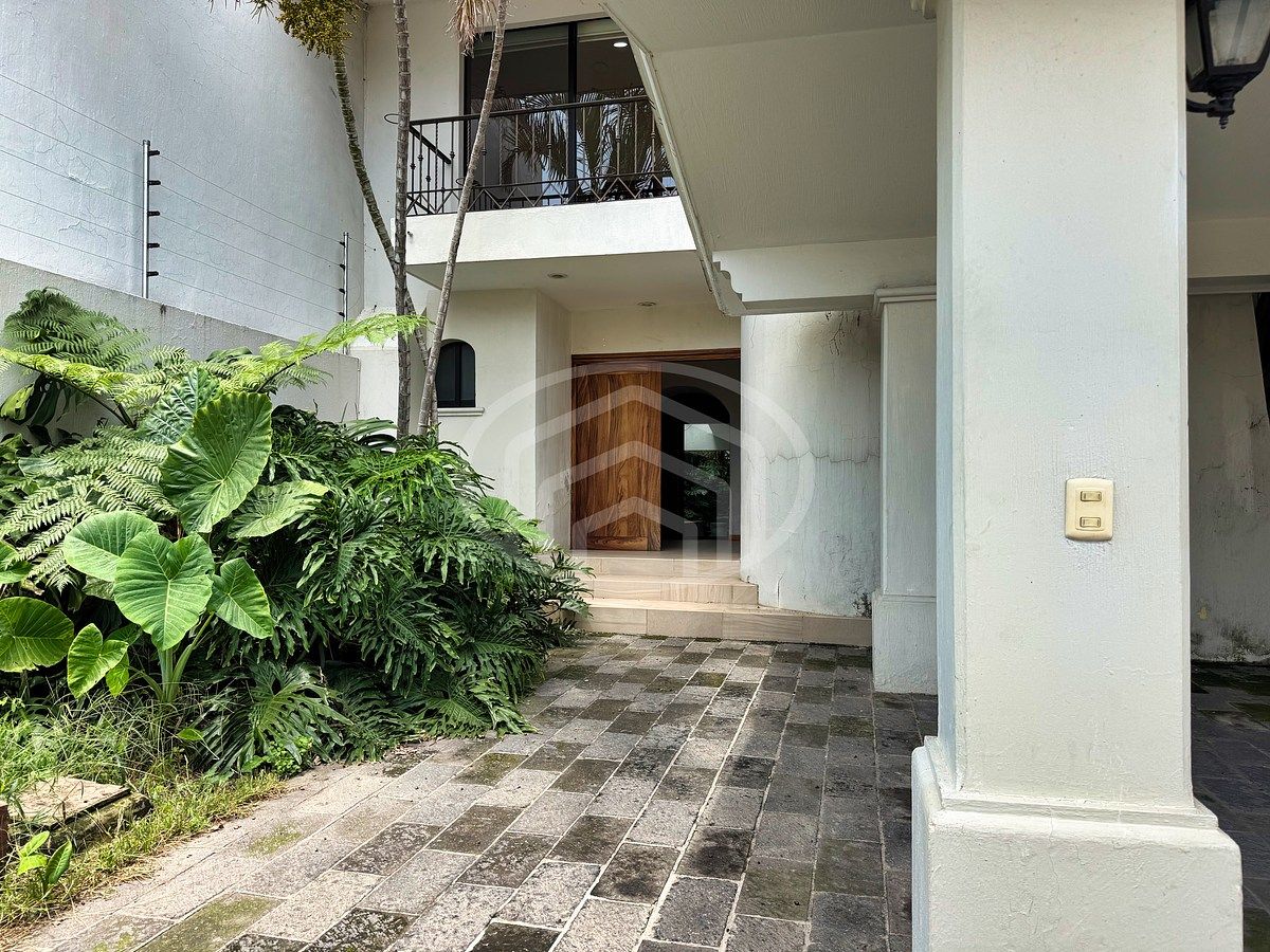 Casa em Bugambilias, Zapopan, foto 3 de 33