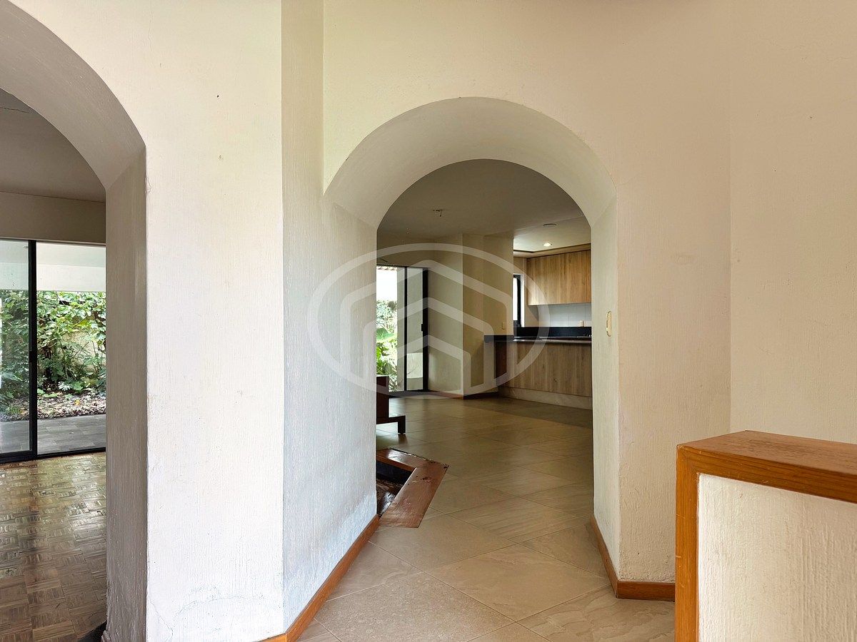 Casa em Bugambilias, Zapopan, foto 4 de 33